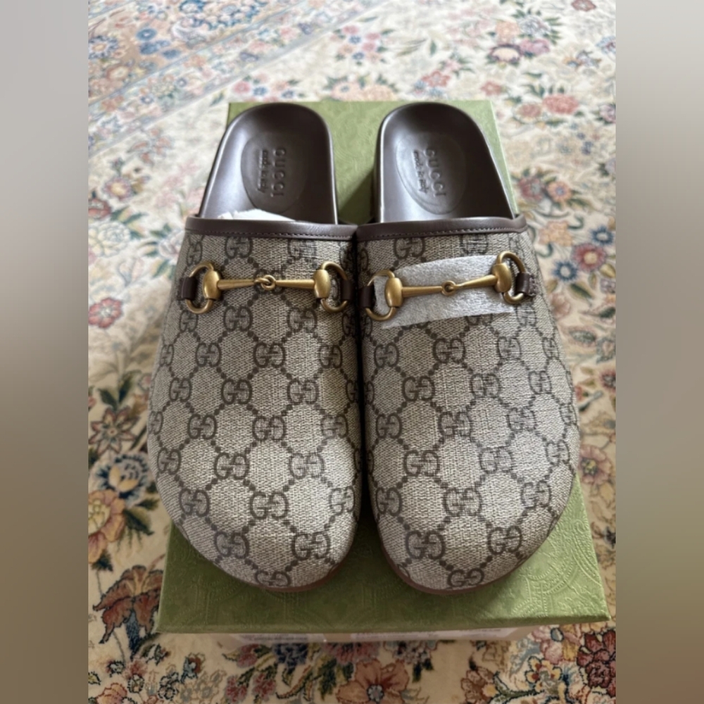 Gucci GG Supreme Horsebit Slipper